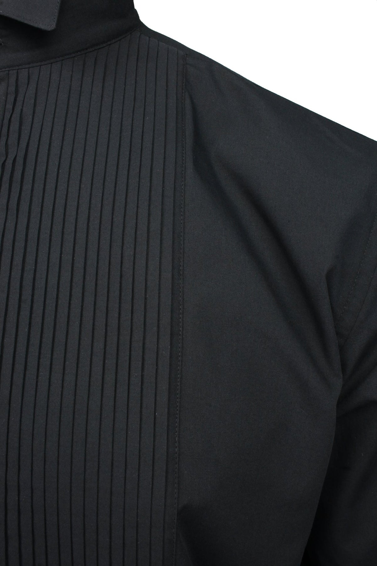 #group_black---wing-collar---pleated-fly-front