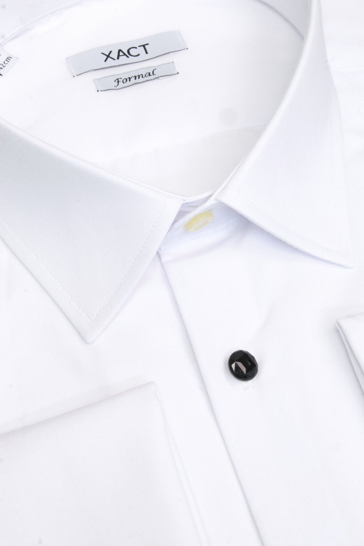 #group_white---standard-collar---black-buttons