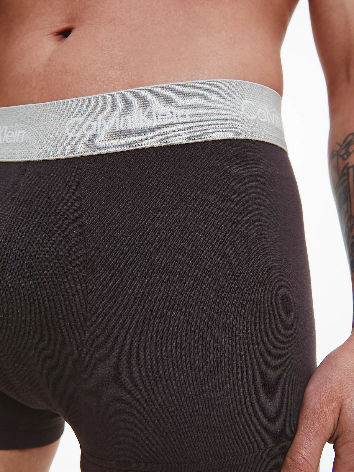 Mens Calvin Klein Boxer Shorts Low Rise Trunks 3 Pack, 04, U2664G, B-Shoreline/ Grey/ Travertine Wb