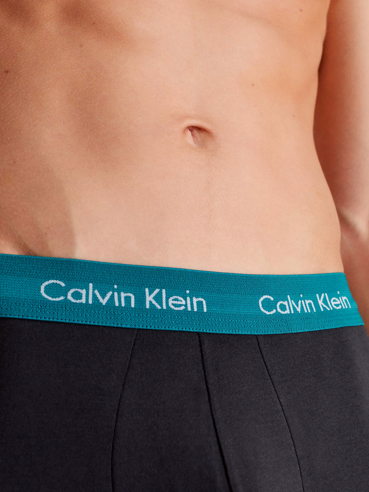 Mens Calvin Klein Boxer Shorts Low Rise Trunks 3 Pack, 04, U2664G, B- Gry Htr/Chesapeake Bay/Jwl Wbs