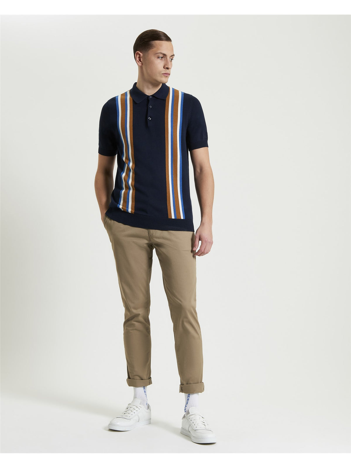#group_dark-navy/-mustard