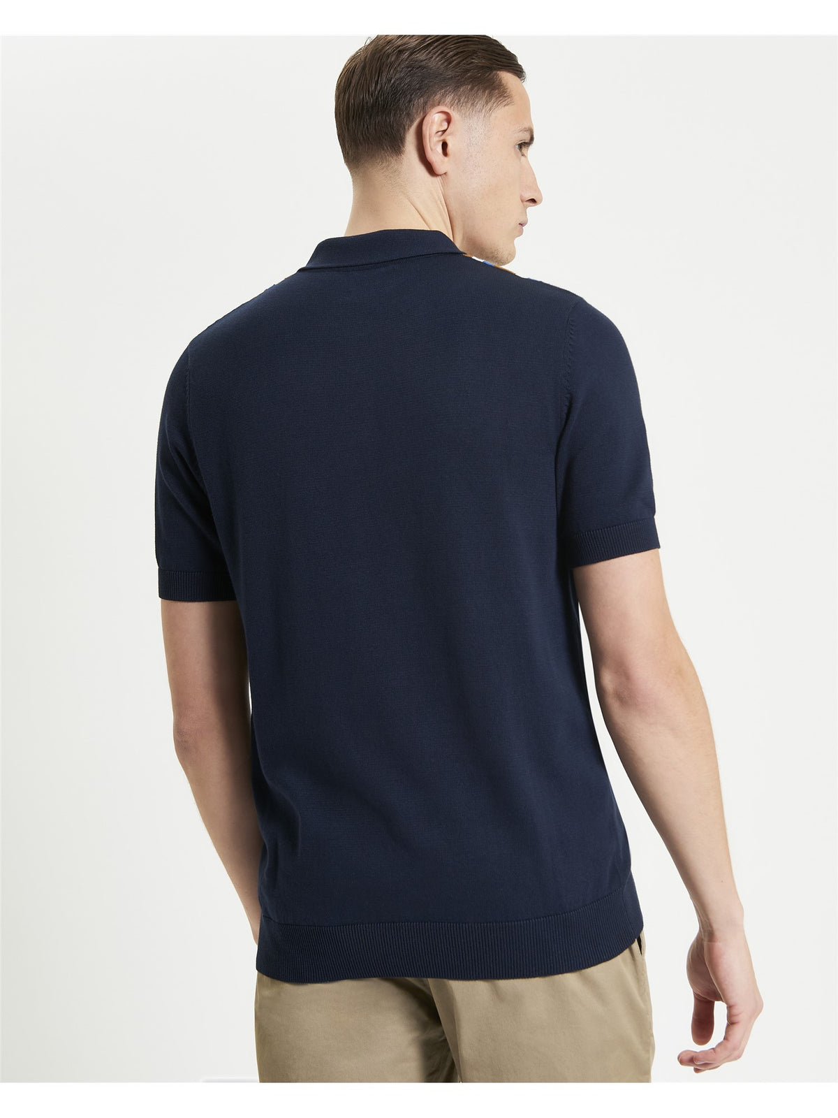 #group_dark-navy/-mustard