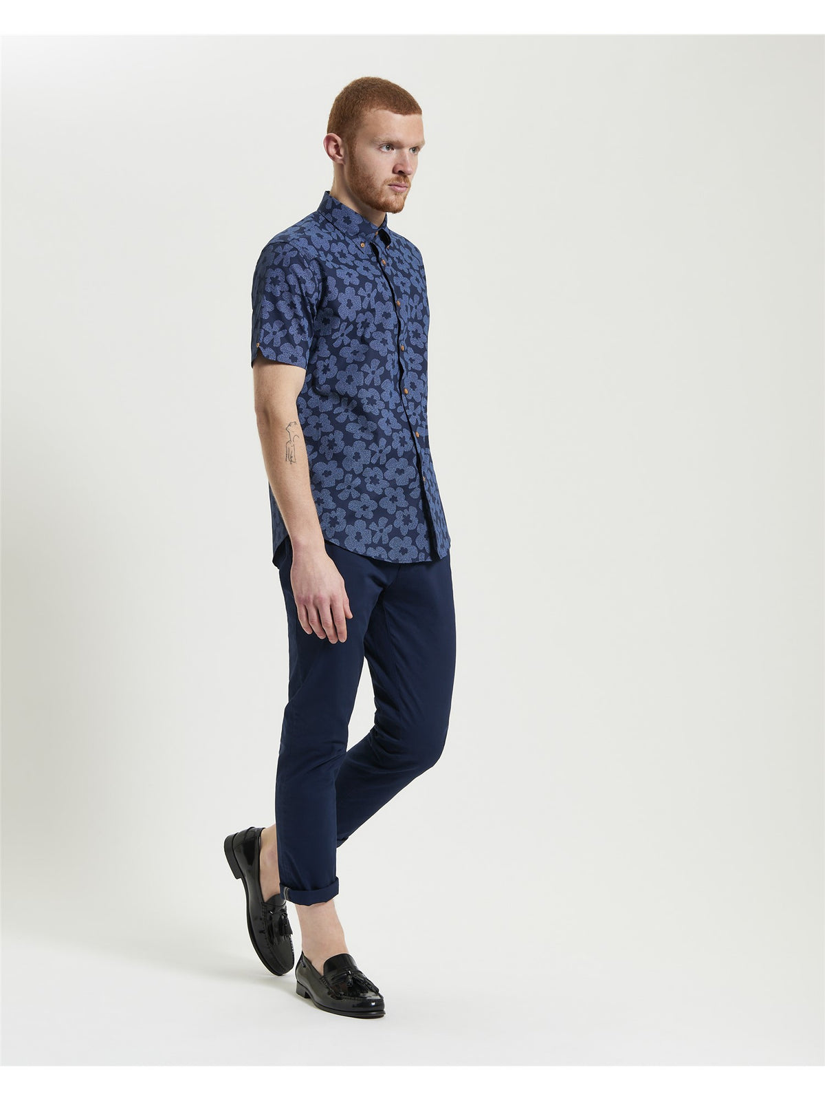 #group_dark-navy