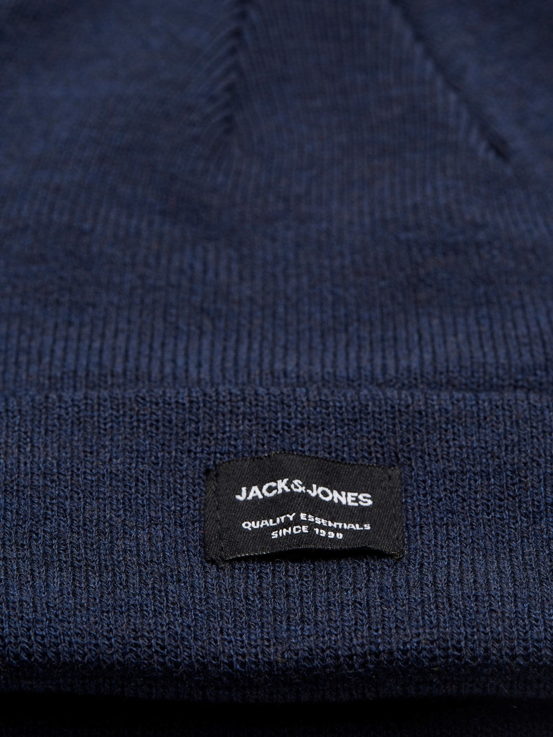 #group_navy-blazer