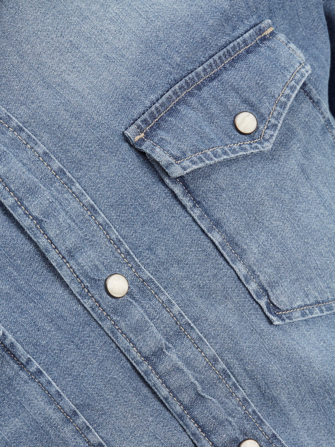 #group_medium-blue-denim