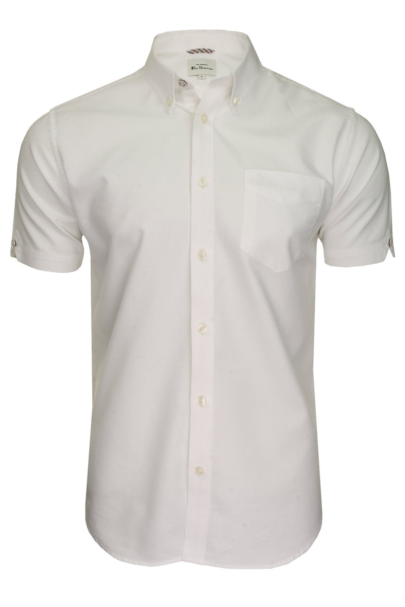 #group_white-(embroidered-pocket-logo)