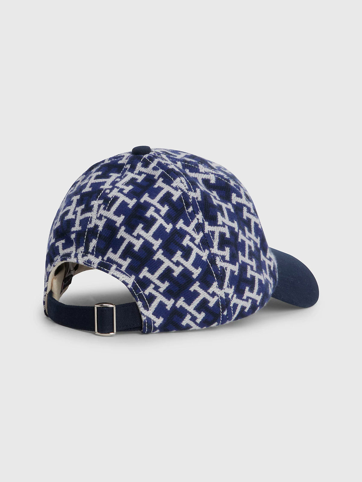 #group_blue-monogram