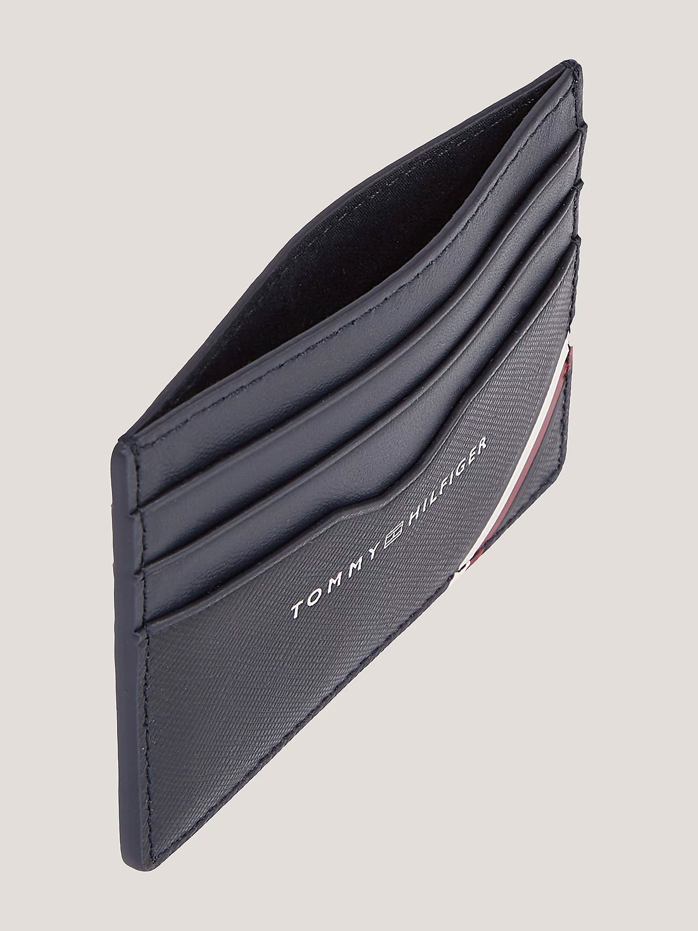 Hilfiger cardholder outlet