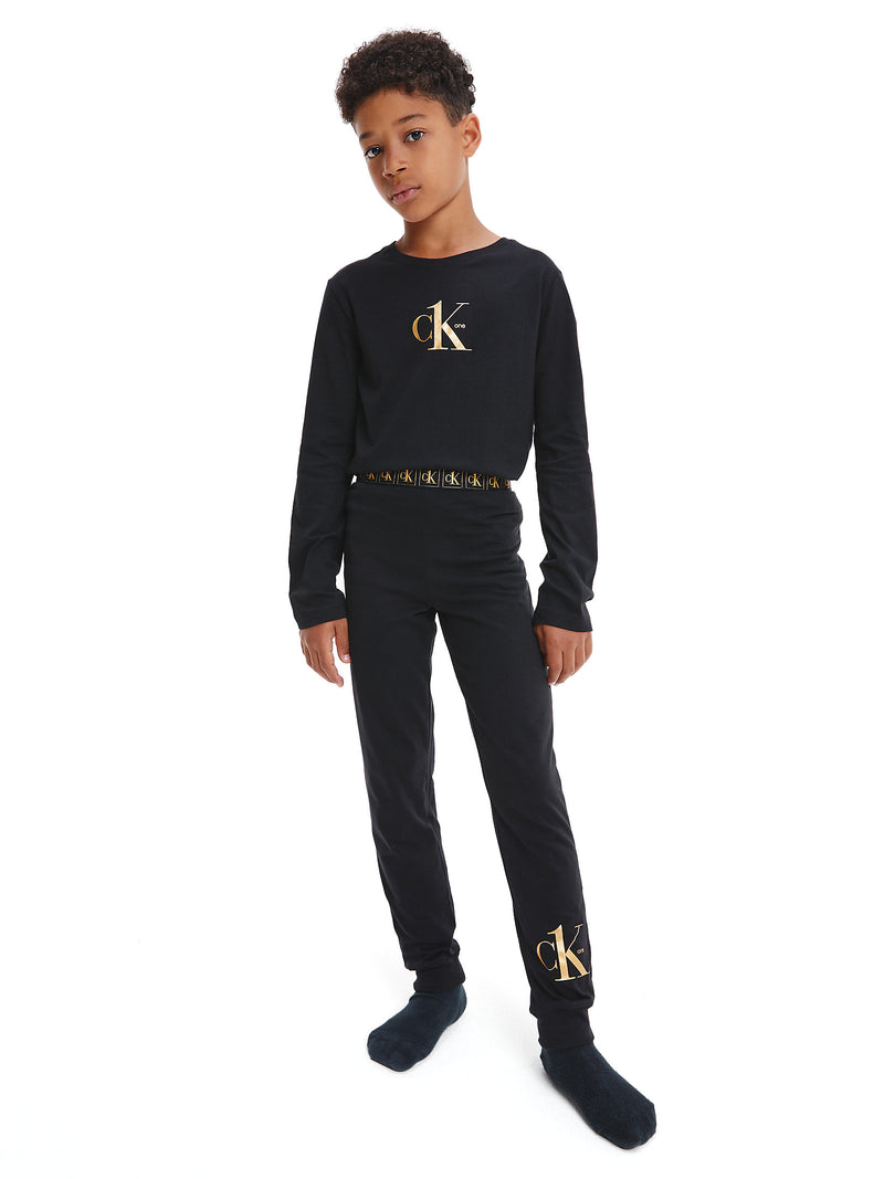 #group_pvhblack/-w/-pvhblack