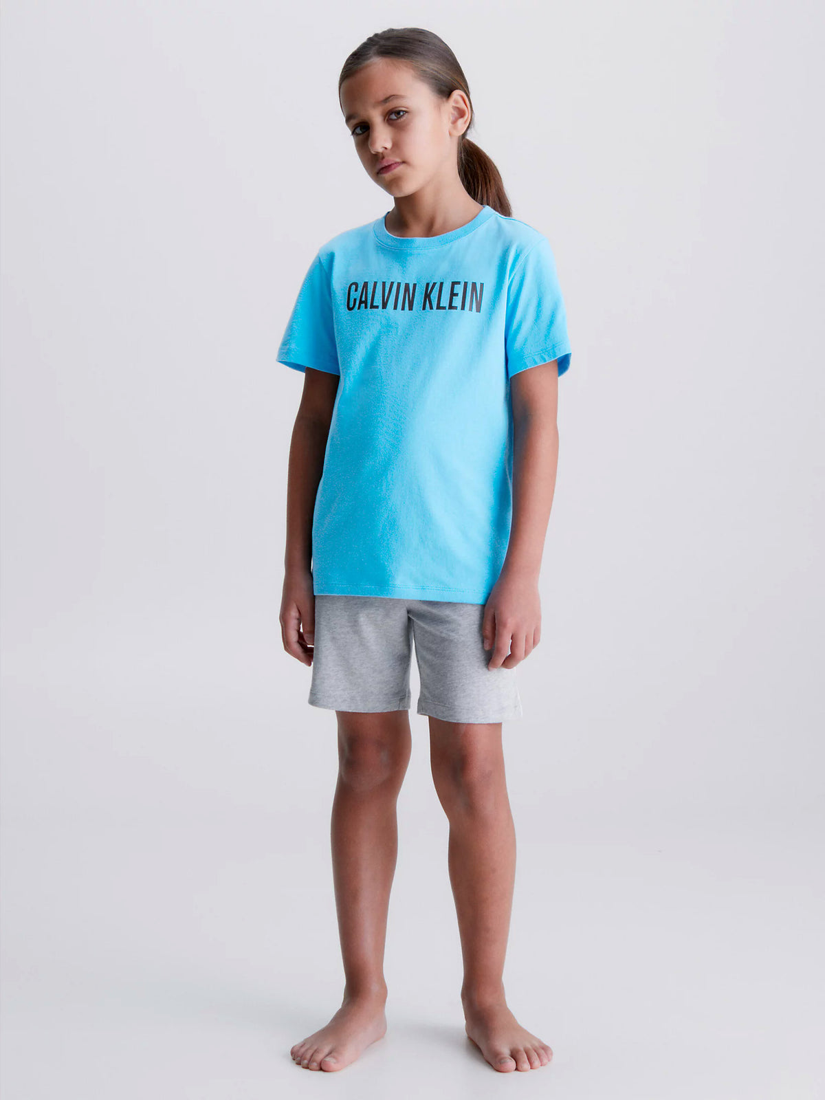 Calvin Klein Boys Intense Power T-Shirt - 2 Pack, 02, B70B700431, Pebblestone/ W/ Bluecrush