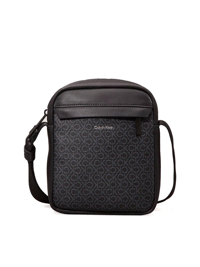 #group_classic-mono-black