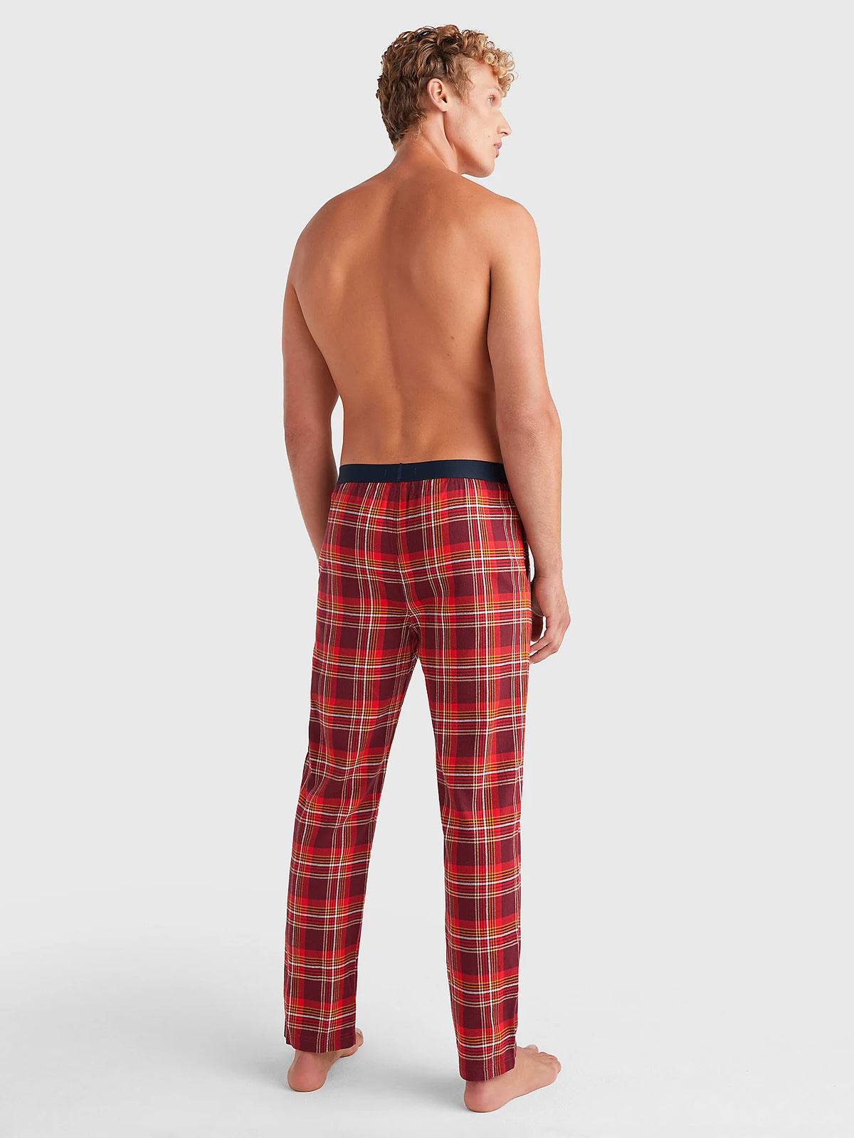 #group_hankerchief-plaid