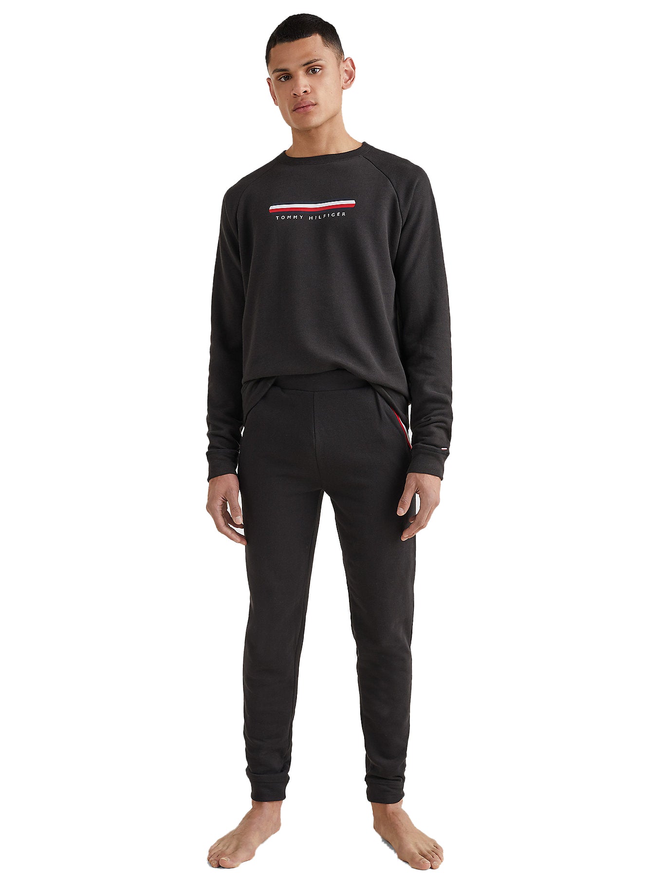 Tommy hilfiger tape online joggers black