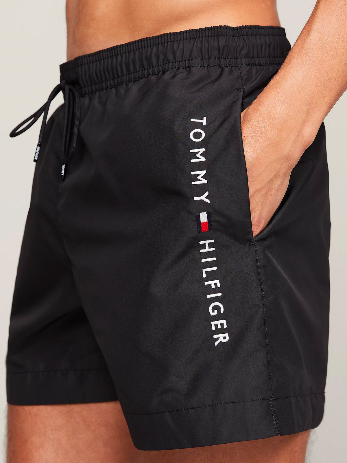 Tommy Hilfiger Mens Original Logo Mid Legth Swim Shorts, 03, Um0Um03258, Black
