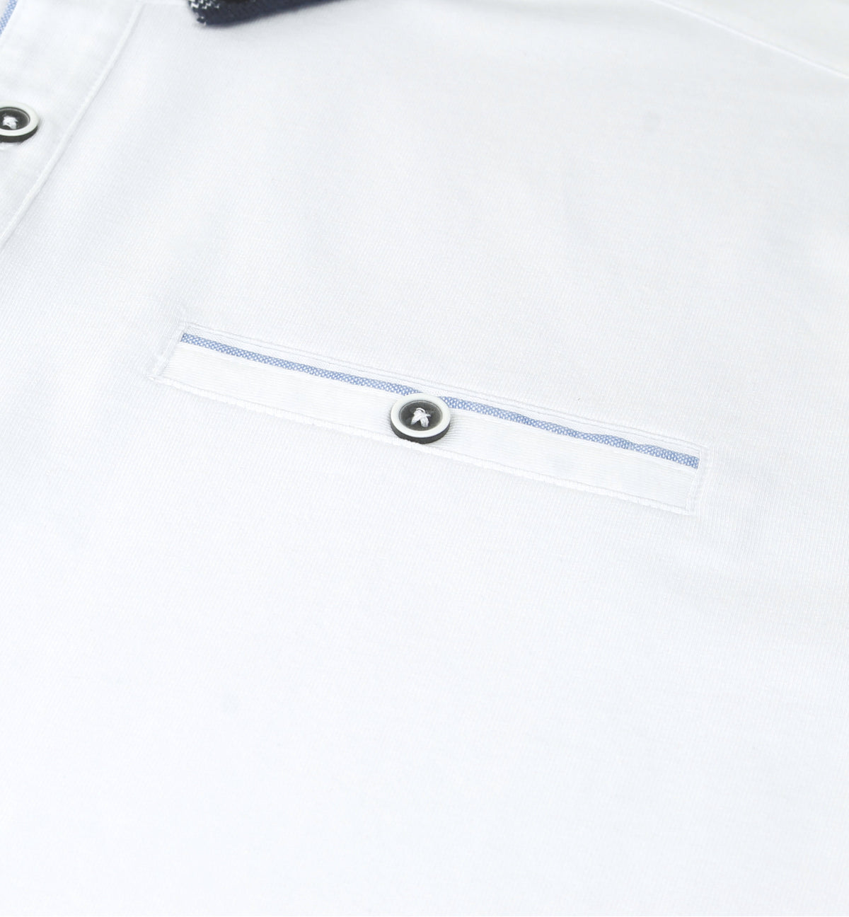#group_bright-white