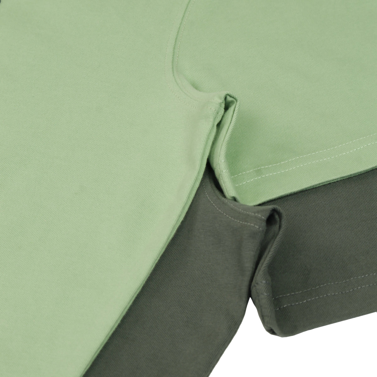 #group_gun-metal/-sage-green