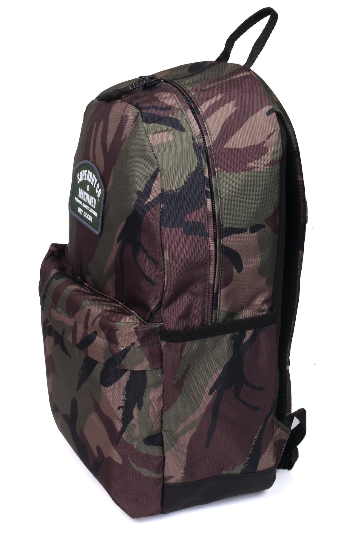 #group_para-camo